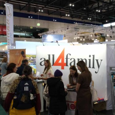 all4family Stand auf der Ferienmesse