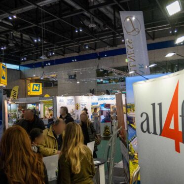 all4family Stand auf der Ferienmesse